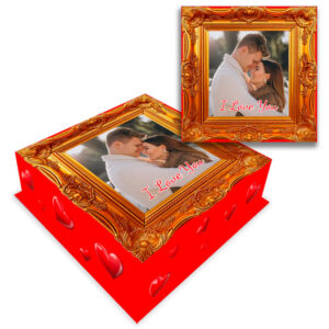 Antique-Frame-Canvas-Cake